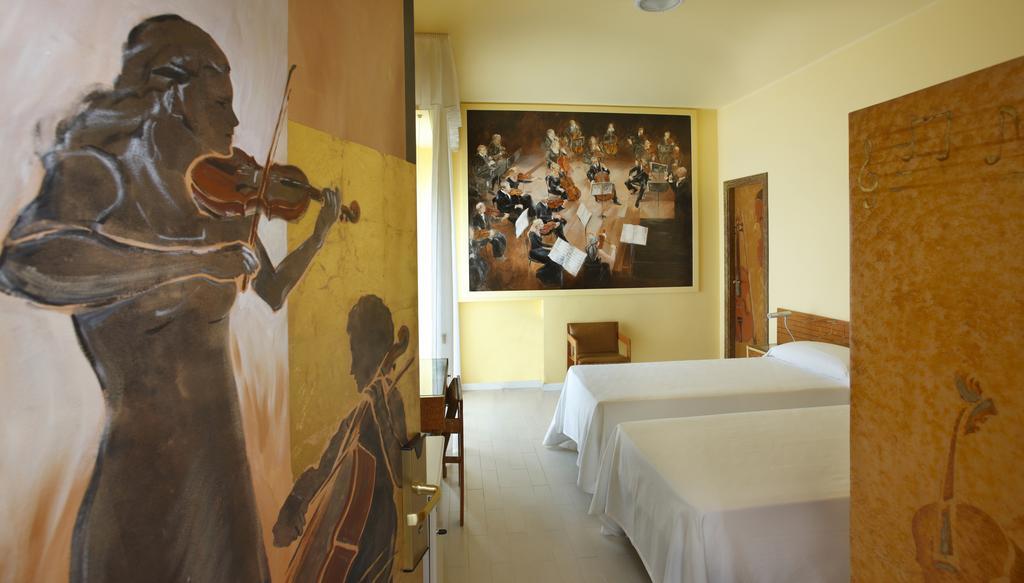 Hotel Alexander Museum Palace Pesaro Phòng bức ảnh