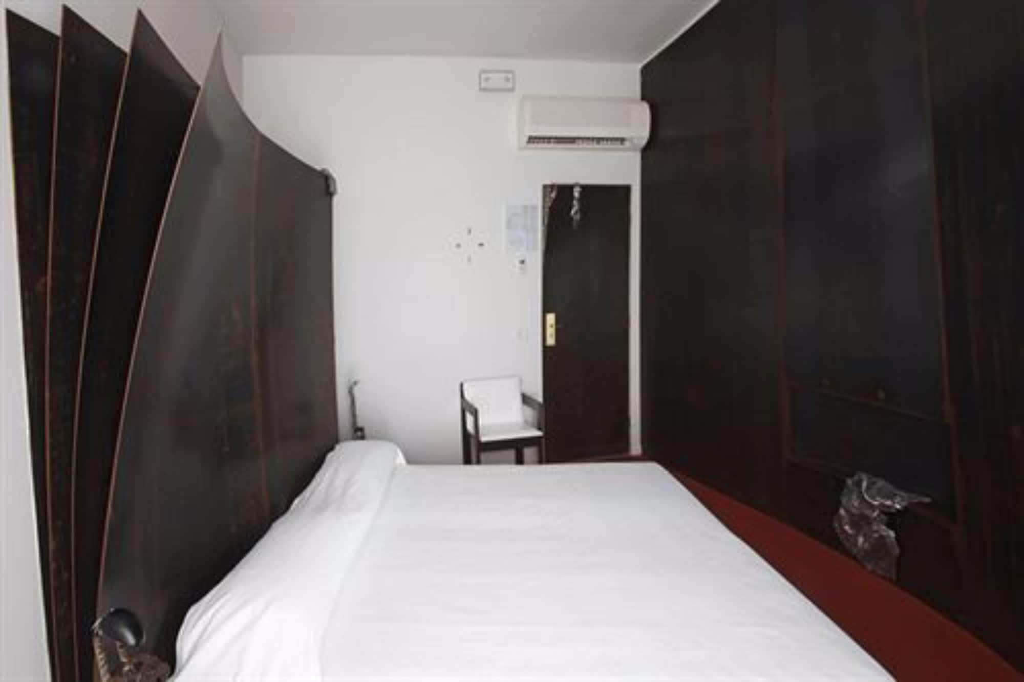 Hotel Alexander Museum Palace Pesaro Ngoại thất bức ảnh