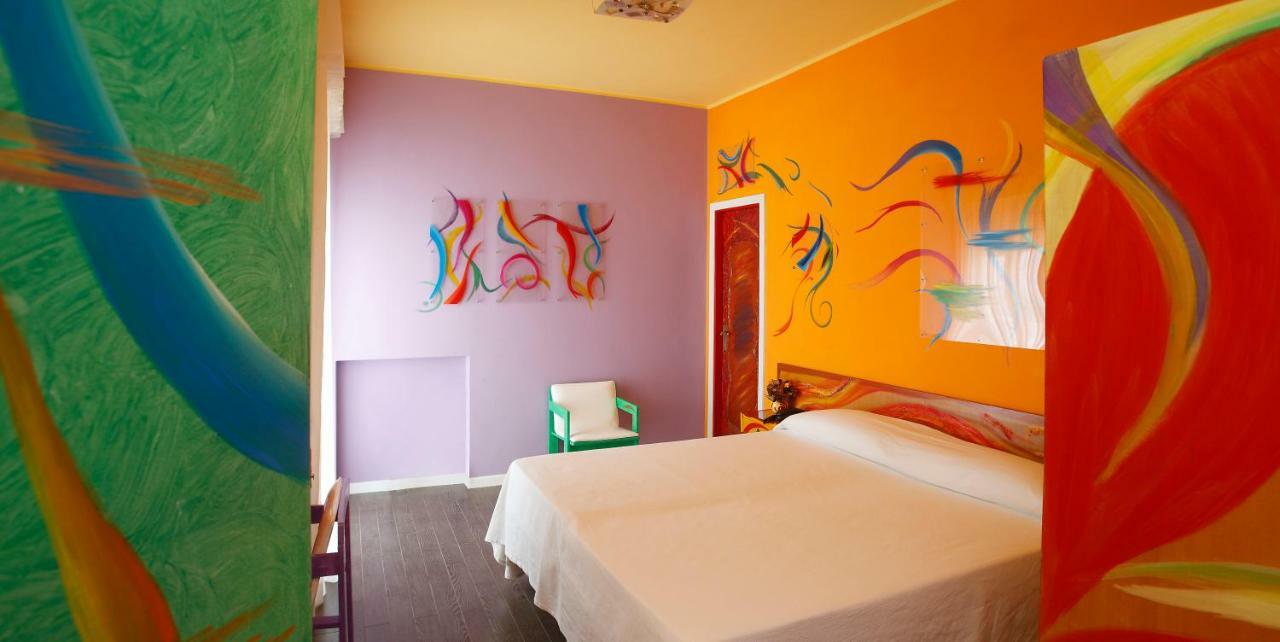Hotel Alexander Museum Palace Pesaro Ngoại thất bức ảnh